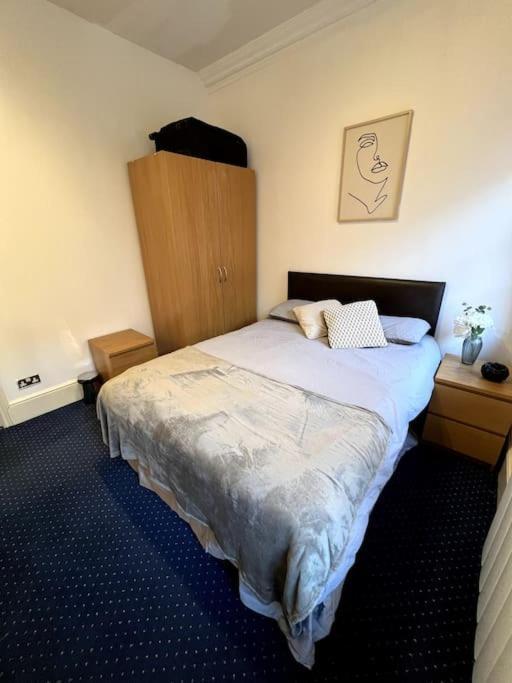 Flat In Central * Londra