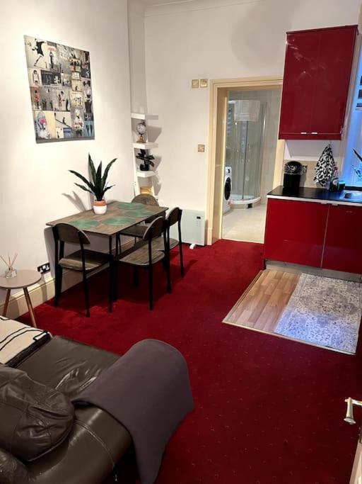 Flat In Central Appartamento *